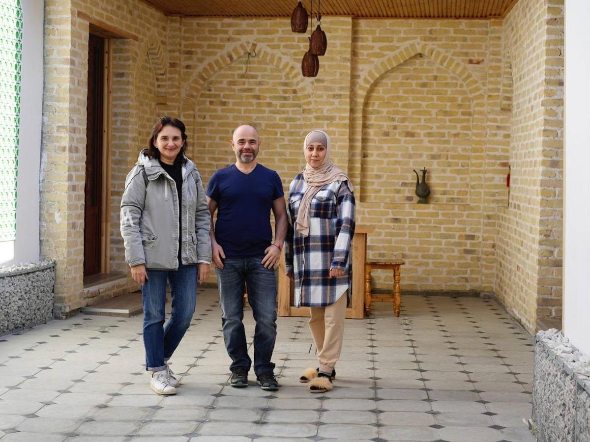 Old Safari Golden Location Guest House Bukhara Exterior foto