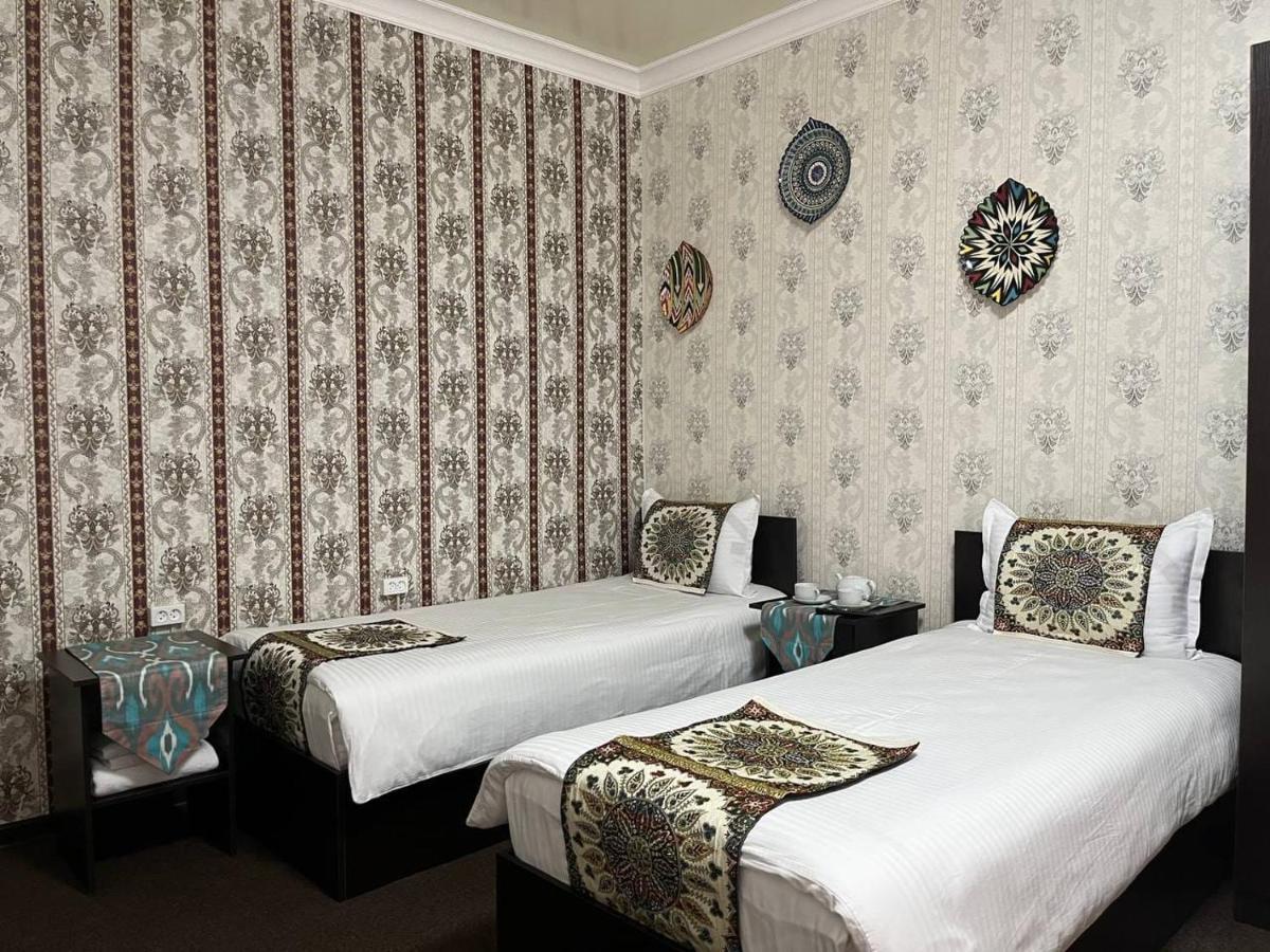 Old Safari Golden Location Guest House Bukhara Exterior foto