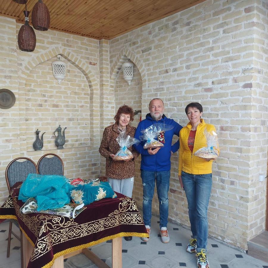 Old Safari Golden Location Guest House Bukhara Exterior foto